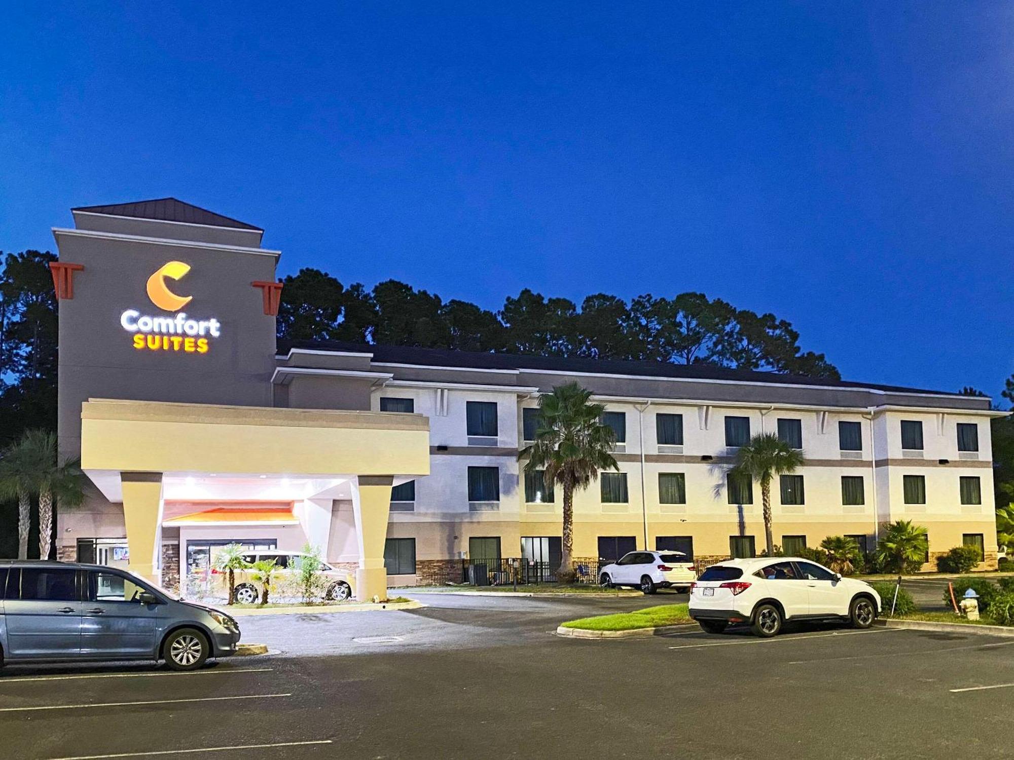 Comfort Suites Kings Bay Naval Base Area Kingsland Exterior photo